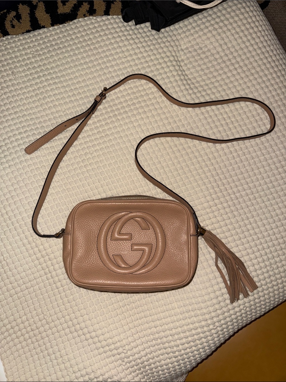 Gucci Pebbled Leather Disco Crossbody Bag - Dusty Rose